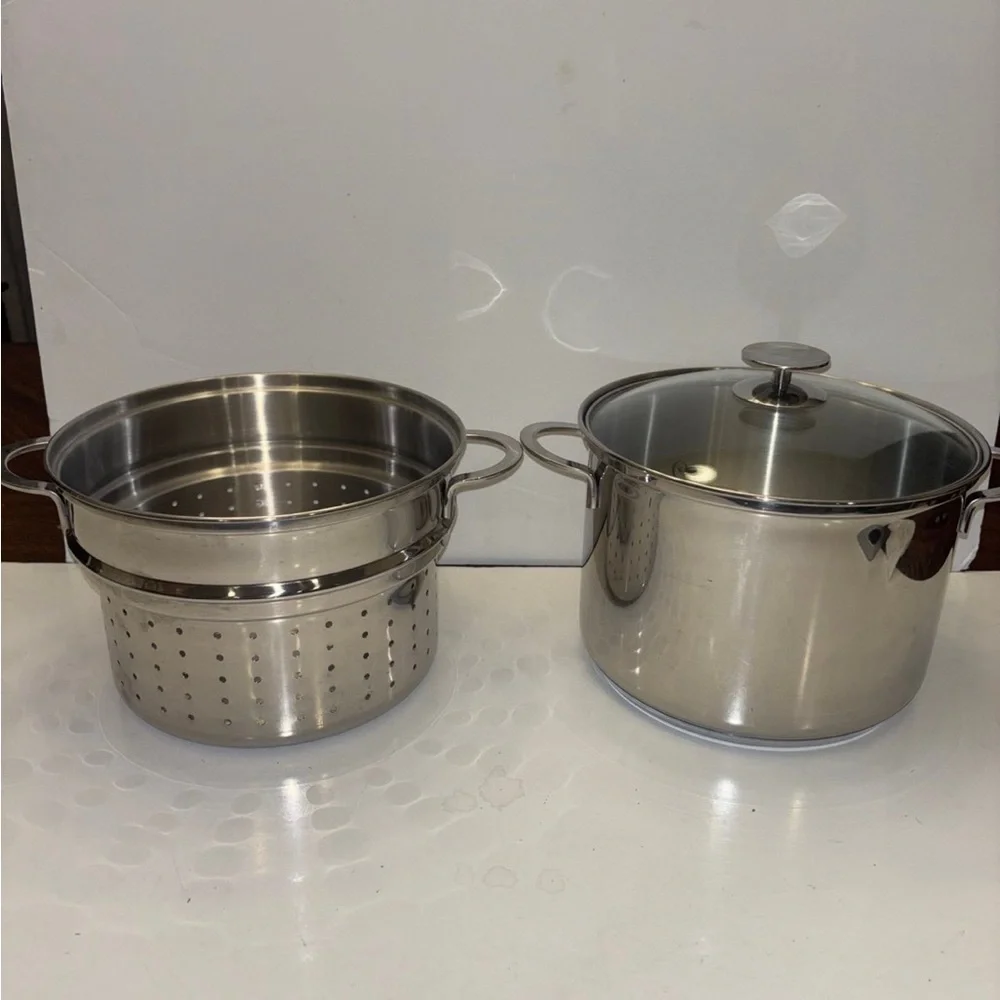 Crate & Barrel stainless steel, cooking part and strainer